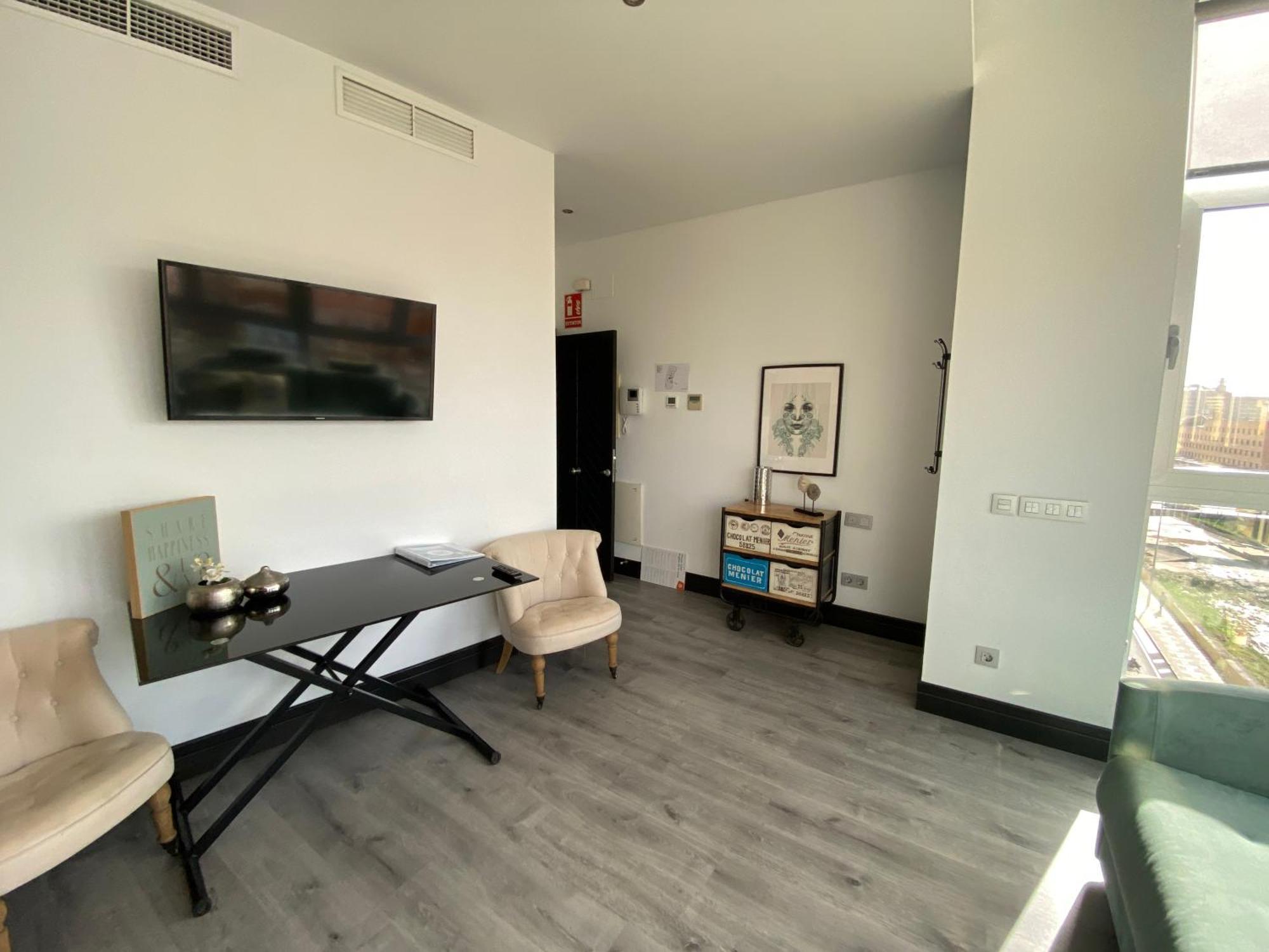 Stay U-Nique Apartments Rosaleda Malaga Bilik gambar