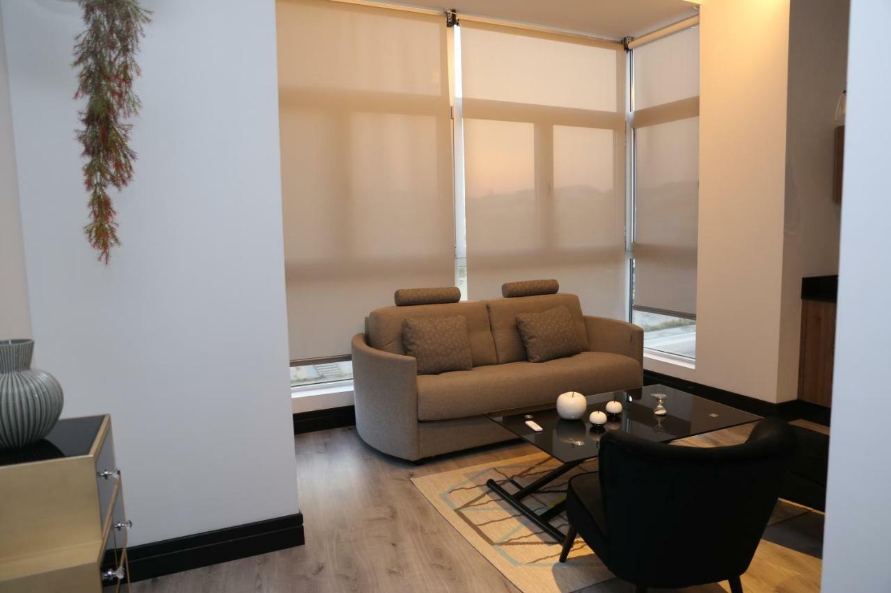 Apartamentos Avenue Rooms Malaga Luaran gambar